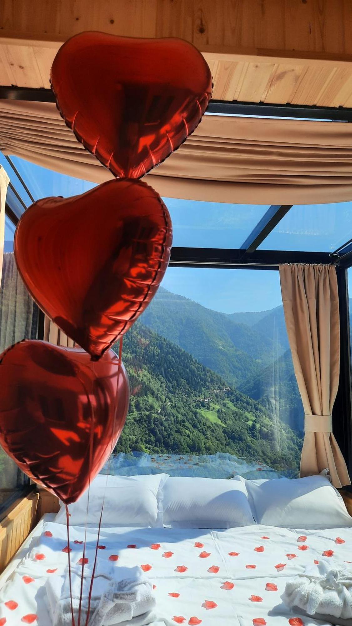 Unique Boutique Hotel Near Batumi Zeda Chkhutuneti ภายนอก รูปภาพ